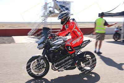 media/Nov-03-2025-Lets Ride (Mon) [[4d74c1c4d3]]/C Group/Grid/